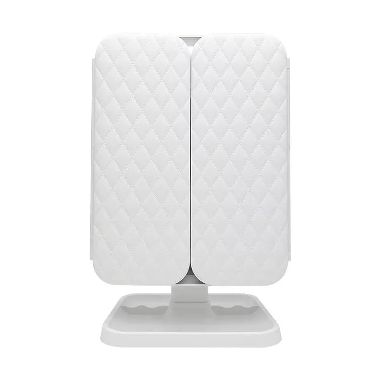 Newyuo™ Trifold LED Makeup Mirror